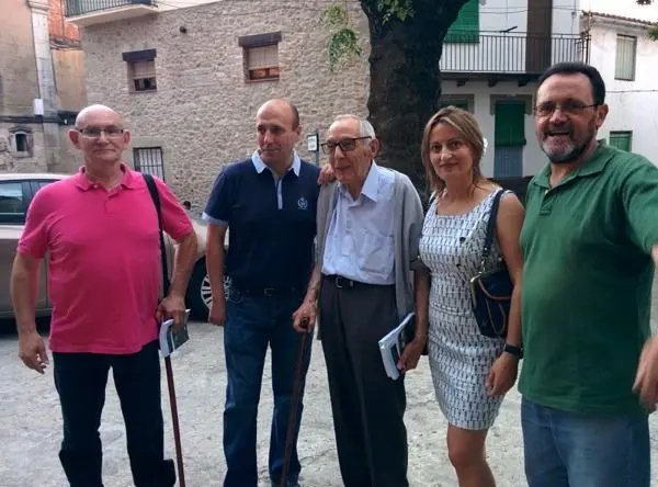Angel Garc&iacute;a con Antonio Trinitario Domingo Frades Maribel Sanchez y Agustin Iglesias