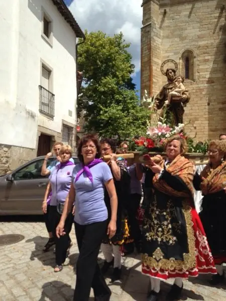 La Encina saca a San Antonio en procesi&oacute;n