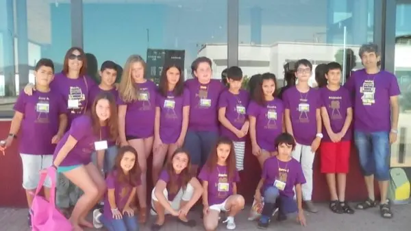 Los Trastillos al completo sonr&iacute;en a la c&aacute;mara en Madrid. IM&Aacute;GENES CEDIDAS POR MICHEL AUGUSTO Y MONTSE V&Aacute;ZQUEZ