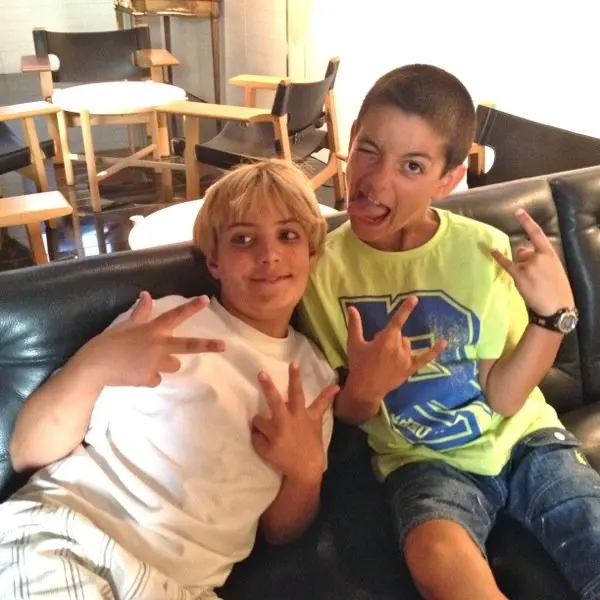 Kevin e Iker relajados tras la visita