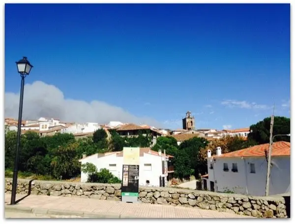 Incendio de Acebo visto desde Villamiel. &Aacute;ngel Garc&iacute;a
