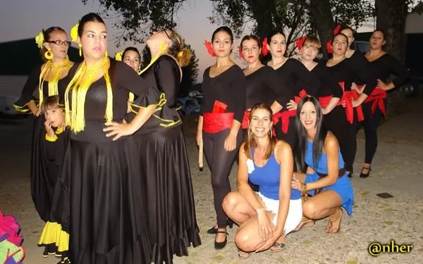  10. Arte flamenco y serrano en el Festival Solidario de Villamiel con los damnificados en el incendio de Sierra de Gata. Un &aacute;lbum de ANHER publicado en www.sierradegatadigital.es                                  