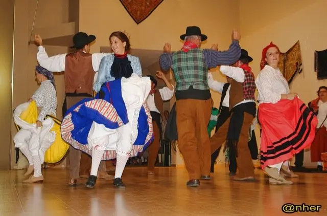 Nuestros vecinos portugueses en el I Encuentro Intercultural Transfronterizo. Una imagen de ANHER publicada en www.sierradegatadigital.es                                     