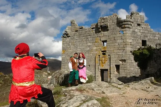 Recreaciones hist&oacute;ricas en Trevejo con Arquegu&iacute;as Em&eacute;rita. ANHER                                   