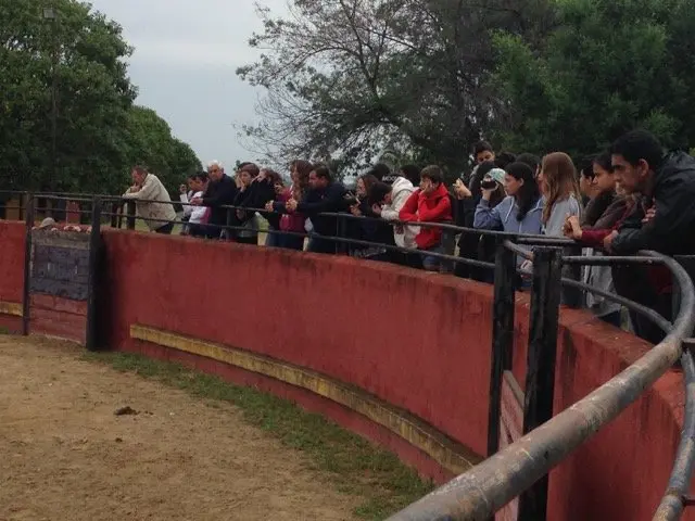 Estudiantres franceses de Isla Reunión visitan el Centro de Formación del Medio Rural de Moraleja 5