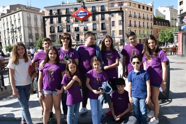 Los Trastillos en Madrid recogen el Tercer Premio en la IV Edición de los Premios Race sobre Seguridad Vial. CACHINUS DE CINES3