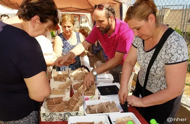 I Encuentro de Encajeras organizado por la asociaci&oacute;n Reverdeceremus en Acebo. Un &aacute;lbum de ANHER para Sierra de Gata Digital, el primer digital de la Sierra 