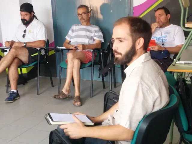 El cineasta Daniel González imparte un taller de micrometrajes en la muestra Gateando