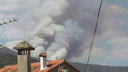 Incendio en Acebo 17042014