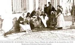 ENCAJERAS DE ALMAGRO. Foto Corteìs. Nuevo Mundo del saìbado 26 de diciembre de 1914. Hemeroteca Biblioteca Nacional de Espan&THORN;a