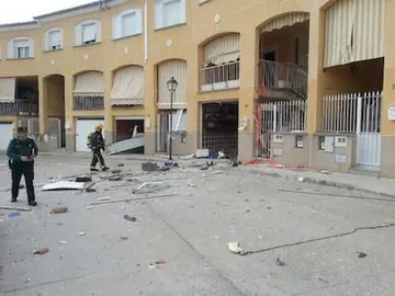 Explosi&oacute;n en Coria