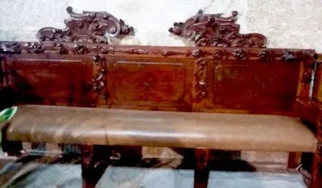 Silloìn en altar mayor. Nuestra Sen&THORN;ora de los Aìngeles. Acebo copia
