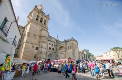 Jueves Tur&iacute;stico en Coria 2015. Una imagen de Miguel Chaparro en www.sierradegatadigital.es