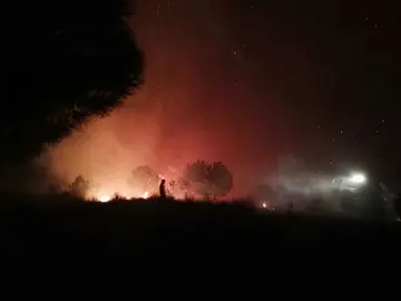 Cruce de la Ex205 con Santibáñez el Alto cerca de la medianoche. A.G.C.