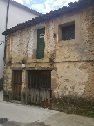 Se vende casa por 14.000 euros