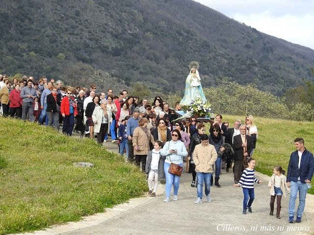 Traslado de la Virgen de Navelonga. FERNANDO CORDERO