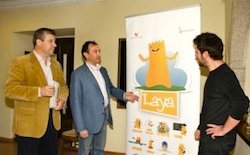 Laureano León presenta la mascota Laya para turismo familiar