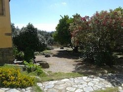 El jardín de la Sierra de Gata, casa rural organizadora del Taller