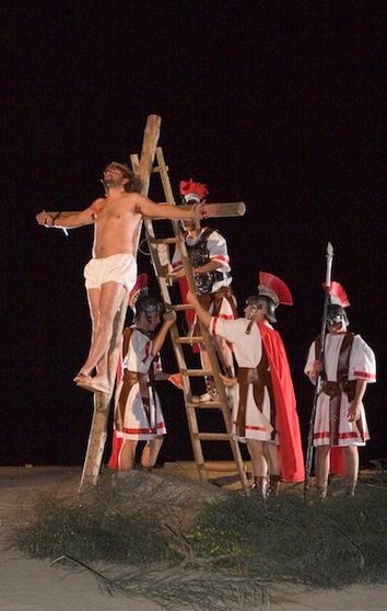 Crucifixión en Torrecilla de los Ángeles