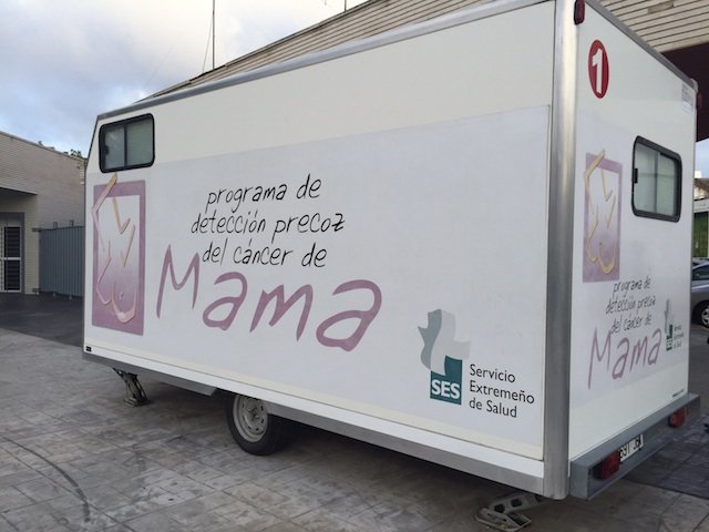 Unidad móvil del Programa de detección precoz del cáncer de mama del SES www.sierradegatadigital.es