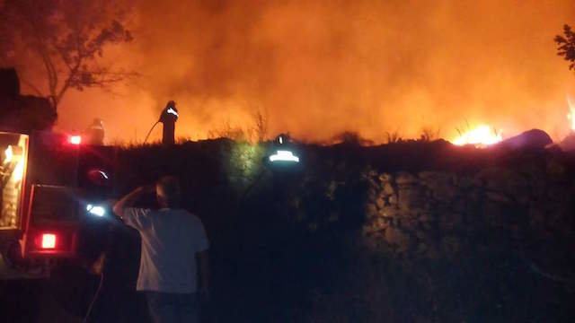 Incendio en Acebo la noche del 14 de julio de 2016