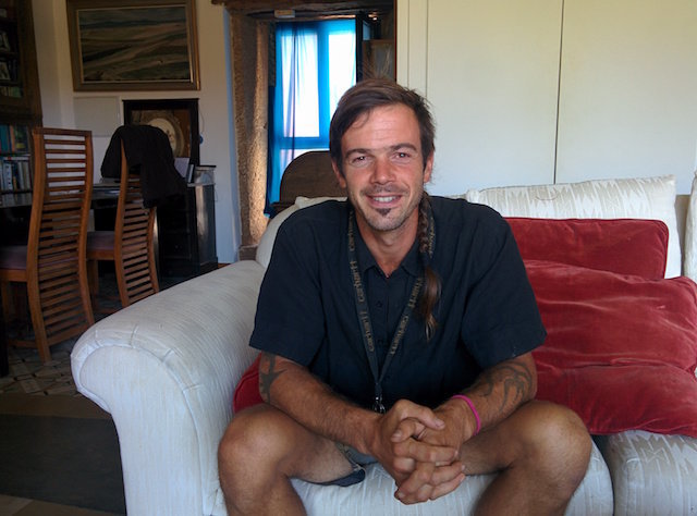 Rodrigo Ibarrondo, promotor de Octubre de Reforest-acción en la redacción de Sierra de Gata Digital