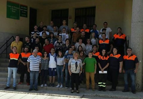 Participantes en el curso básico de Protección Civil. AYUNTAMIENTO DE HOYOS