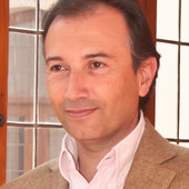 Laureano León