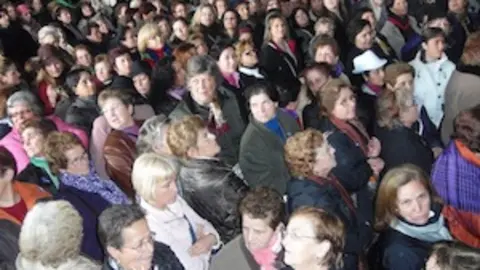 ,  8 MARZO  MUJERES EN HP.jpg