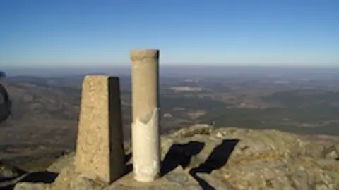 Cumbre de J&aacute;lama