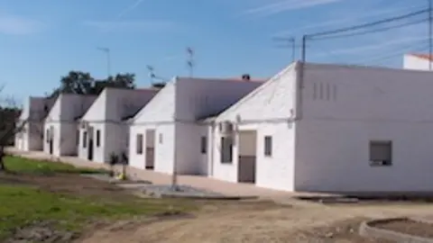 Casas t&iacute;picas de Vegaviana