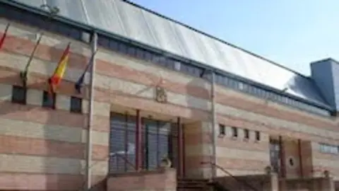 Pabell&oacute;n municipal de deportes de Moraleja