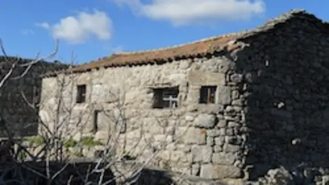 Vivienda e Sortelha. CUBI 