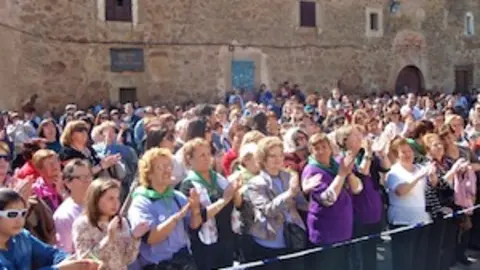 Las mujeres serranas celebran el 8 de marzo en Moraleja el pasado a&ntilde;o