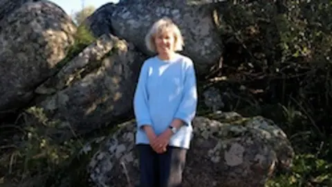 Gisela Radant Wood