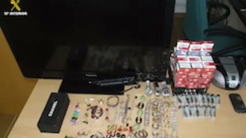 Art&iacute;culos incautados en la Operaci&oacute;n Rachas