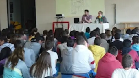 Charla de Ferm&iacute;n Sol&iacute;s en el Valles de Gata
