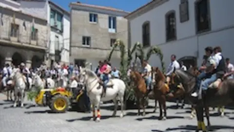 Los caballistas celebran San Pedro. PILAR BOADA