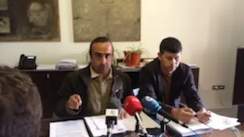 Miguel &Aacute;ngel Morales (izq) y Carlos Labrador.