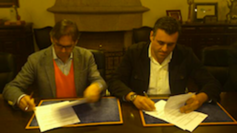 Los alcaldes de Coria y Plasencia firman el convenio UNED