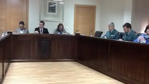 Junta Local de Seguridad en Moraleja. ARCHIVO