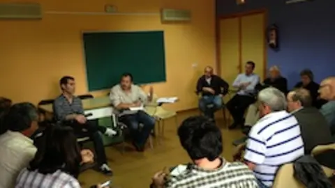 Reuni&oacute;n de alcaldes y portavoces socialistas en Hoyos