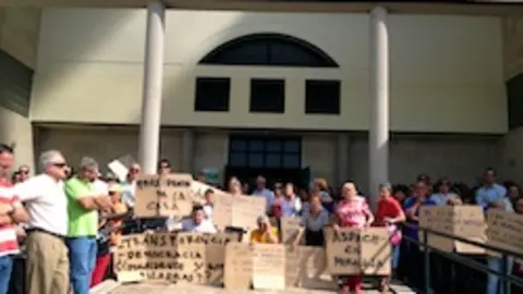 concentraci&oacute;n ciudadana de apoyo a ASPACE Moraleja