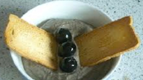 Aceitunas al reques&oacute;n
