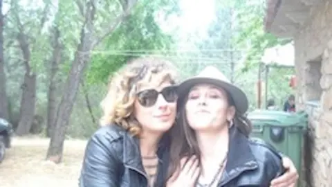 La Mala y Carol, promotoras de El Patio de las Ni&ntilde;as, en el Festival Margarita Rock