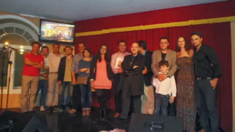 Foto de familia en la presentación del número 4 de Norbania IMAGEN DE NORVANOVA