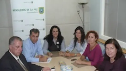 Reunión de trabajo con Mensajeros de la Paz