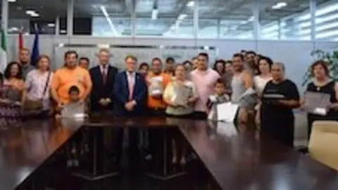Entrega de viviendas sociales