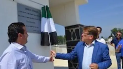 Del Moral inaugura la EDAR de Moraleja