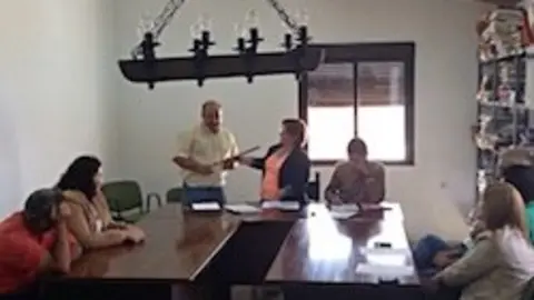 Daniel P&eacute;rez toma posesi&oacute;n como alcalde de Villanueva de la Sierra